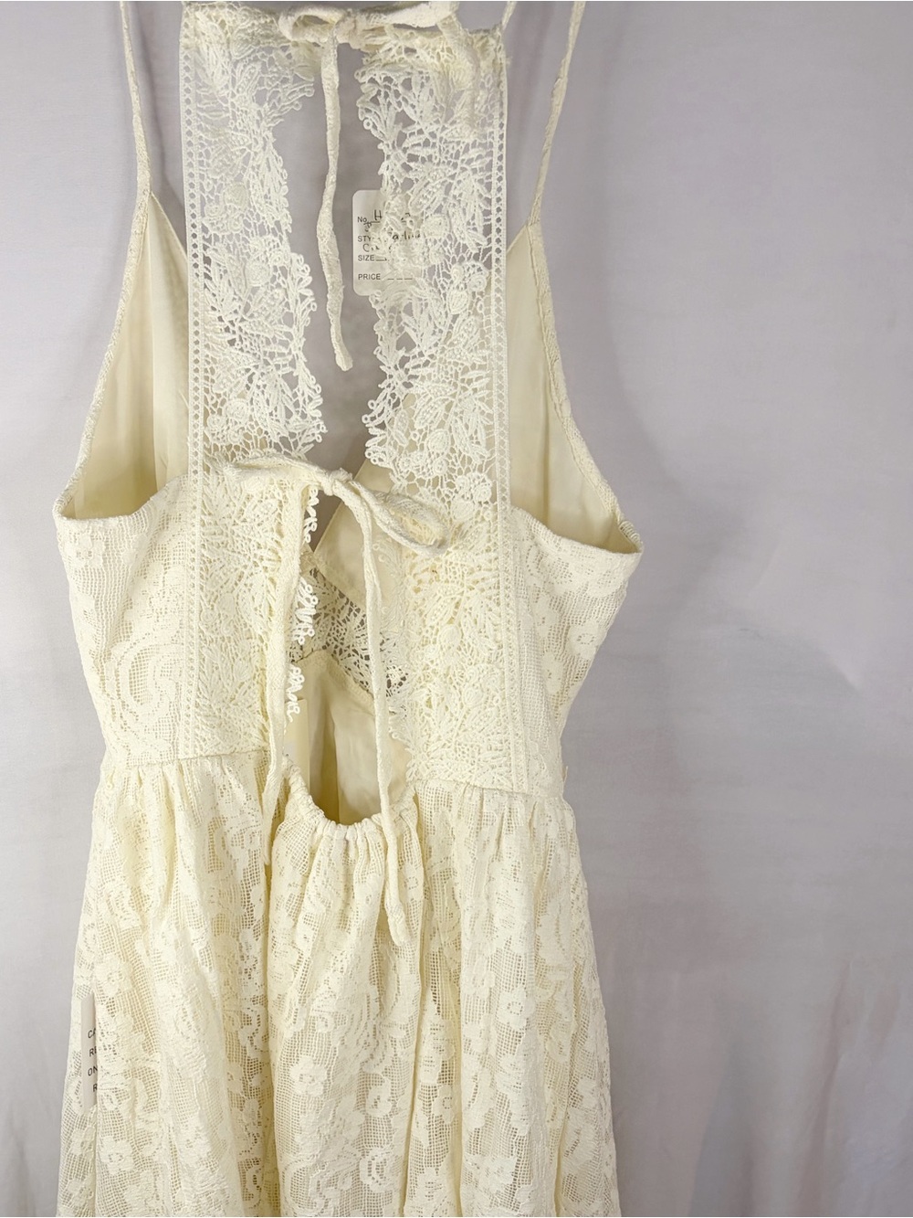 Joyfolie Marline Dress Cream Lace High-Low Halter Open Back Women’s Size Small - Picture 6 of 12